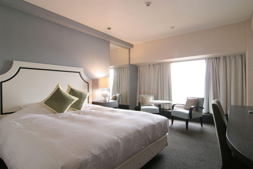 Ana Crowne Plaza Kumamoto New Sky By Ihg Hotel Exterior photo